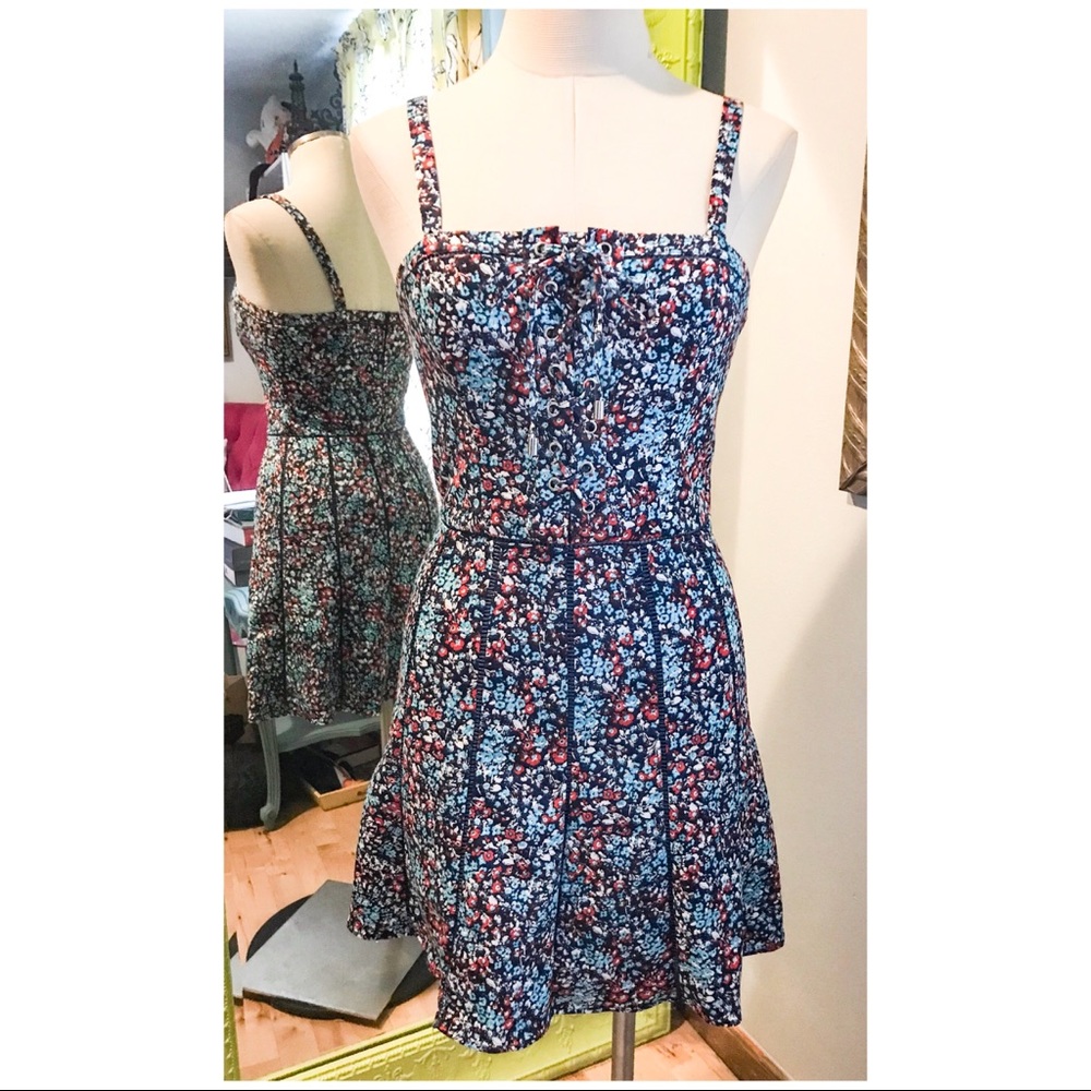 🌸 PARKER Athena Lace-Up A-Line Dress – Floral Fit & Flare - Picture 4 of 6